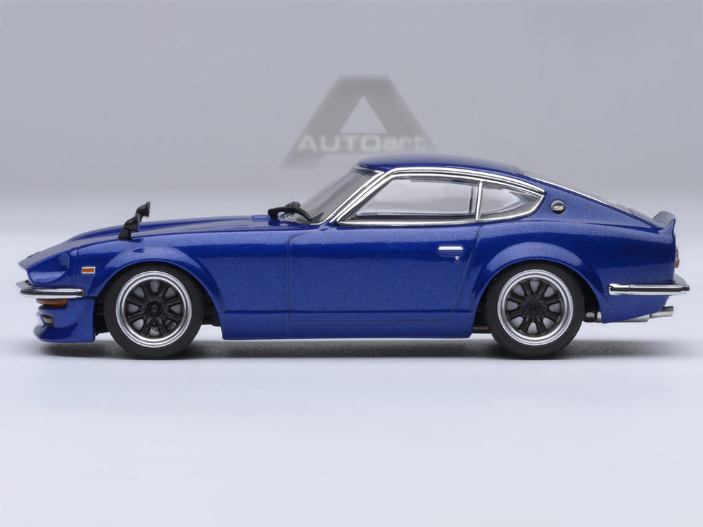 Nissan Fairlady Z RHD (Right Hand Drive) "Akuma No Z" Blue Metallic "Wangan Midnight - Comic #1 Version" Manga 1/64 Model Car by Autoart
