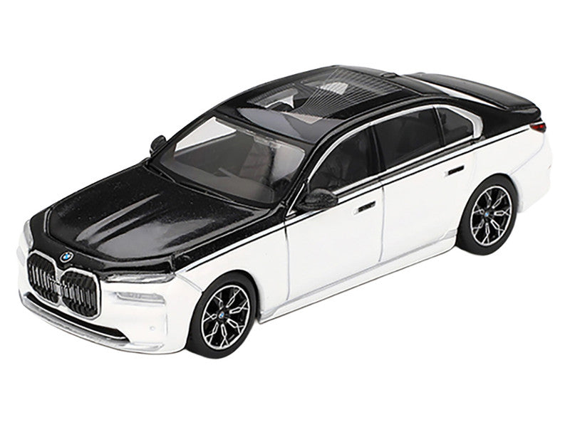 BMW i7 xDrive60 Dravit Alpine White and Black Sapphire Limited Edition 1/64 Diecast Model Car by Mini GT